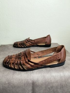 Vintage Y2K Brown 9.5W Woven Flats Shoes Huaraches Rich Brown Boho